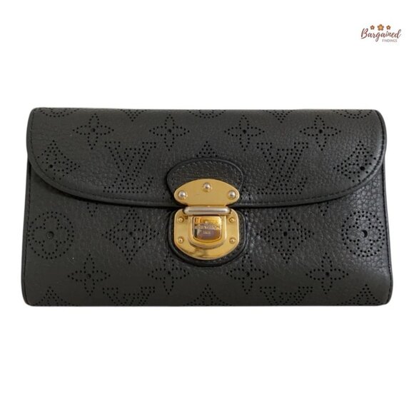 Authentic Louis Vuitton Dark Gray Monogram Mahina Leather Amelia Long Wallet - Picture 1 of 13